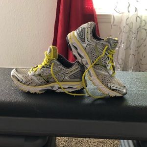 Mizuno Wave Inspire 7-women’s running shoe